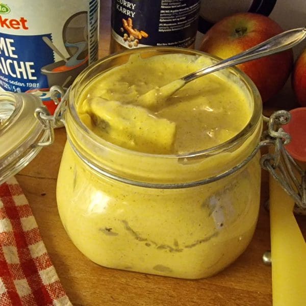 Currysill med äpple